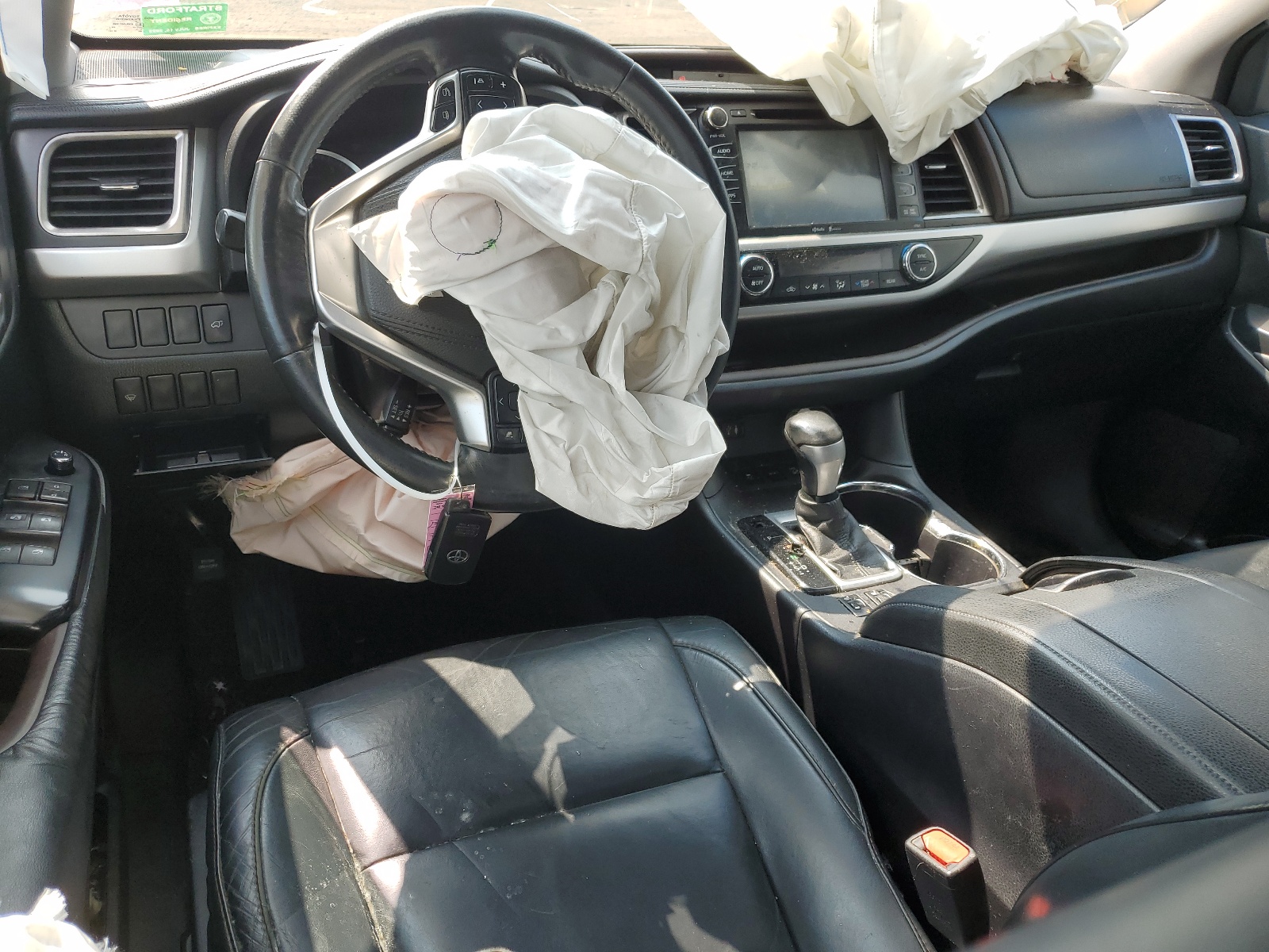 5TDJKRFH8FS132672 2015 Toyota Highlander Xle