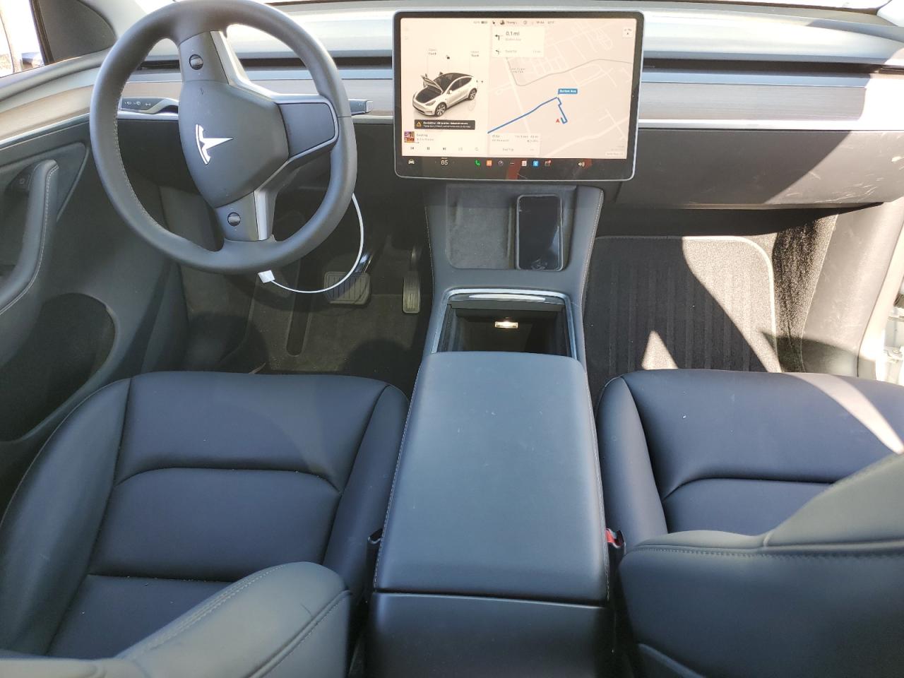 7SAYGDEE0RF982107 2024 Tesla Model Y