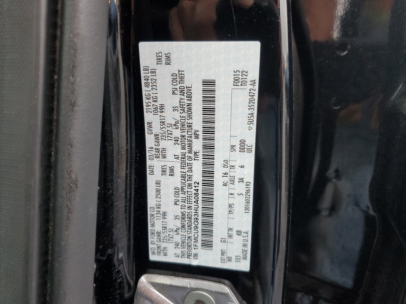 1FMCU9G93HUA08412 2017 Ford Escape Se