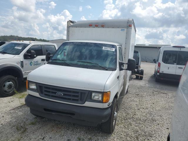 Apopka, FL에서 판매 중인 2003 Ford Econoline E350 Super Duty Cutaway Van - All Over