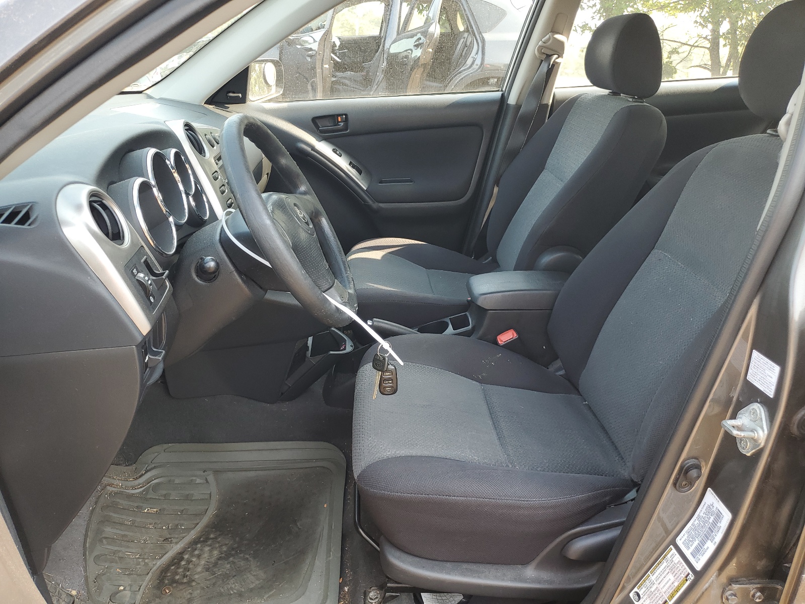 2T1KR32E64C221946 2004 Toyota Corolla Matrix Xr