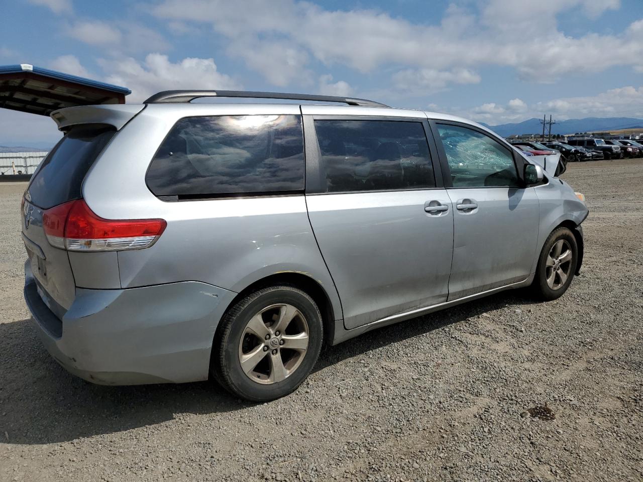 5TDKK3DC3DS370368 2013 Toyota Sienna Le