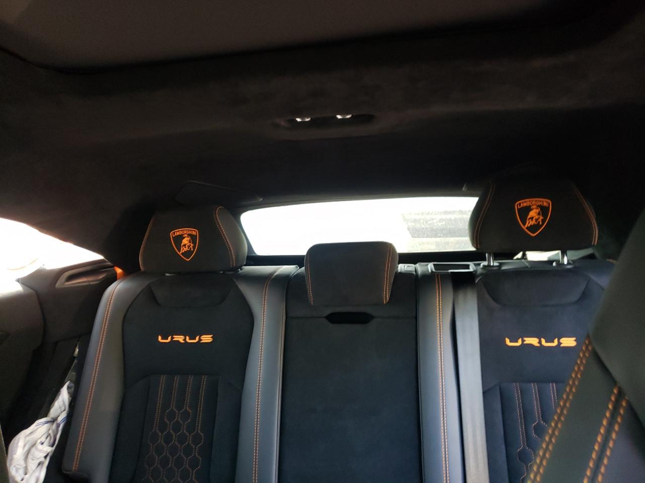 ZPBUC3ZL3PLA26861 2023 Lamborghini Urus Performante