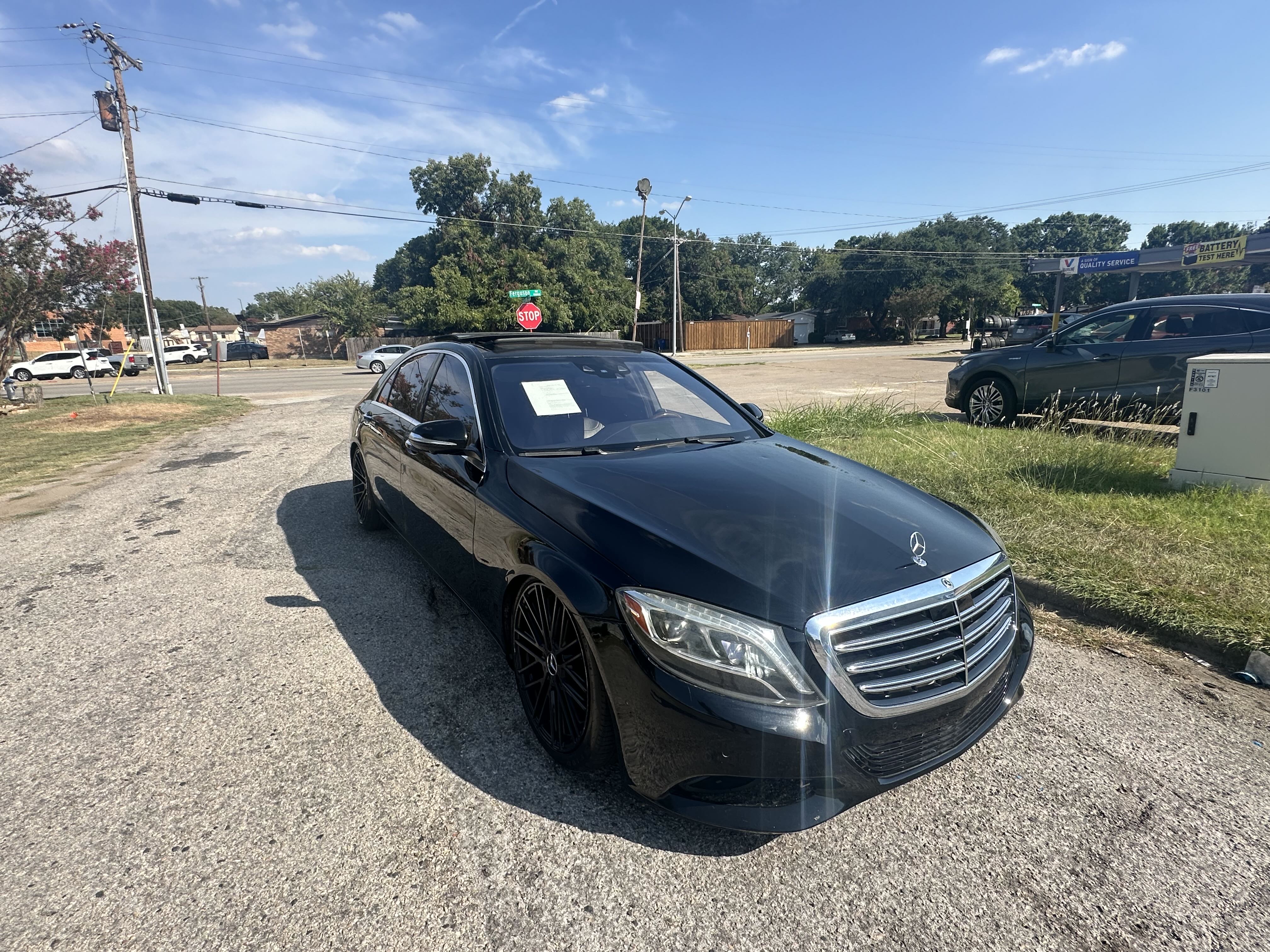 2014 Mercedes-Benz S 550 vin: WDDUG8CB4EA048360