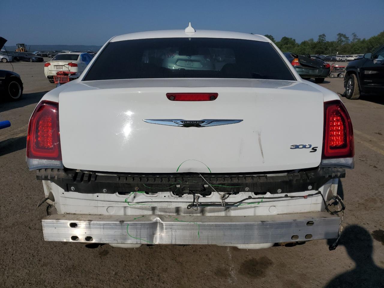 2C3CCABG4KH628621 2019 Chrysler 300 S