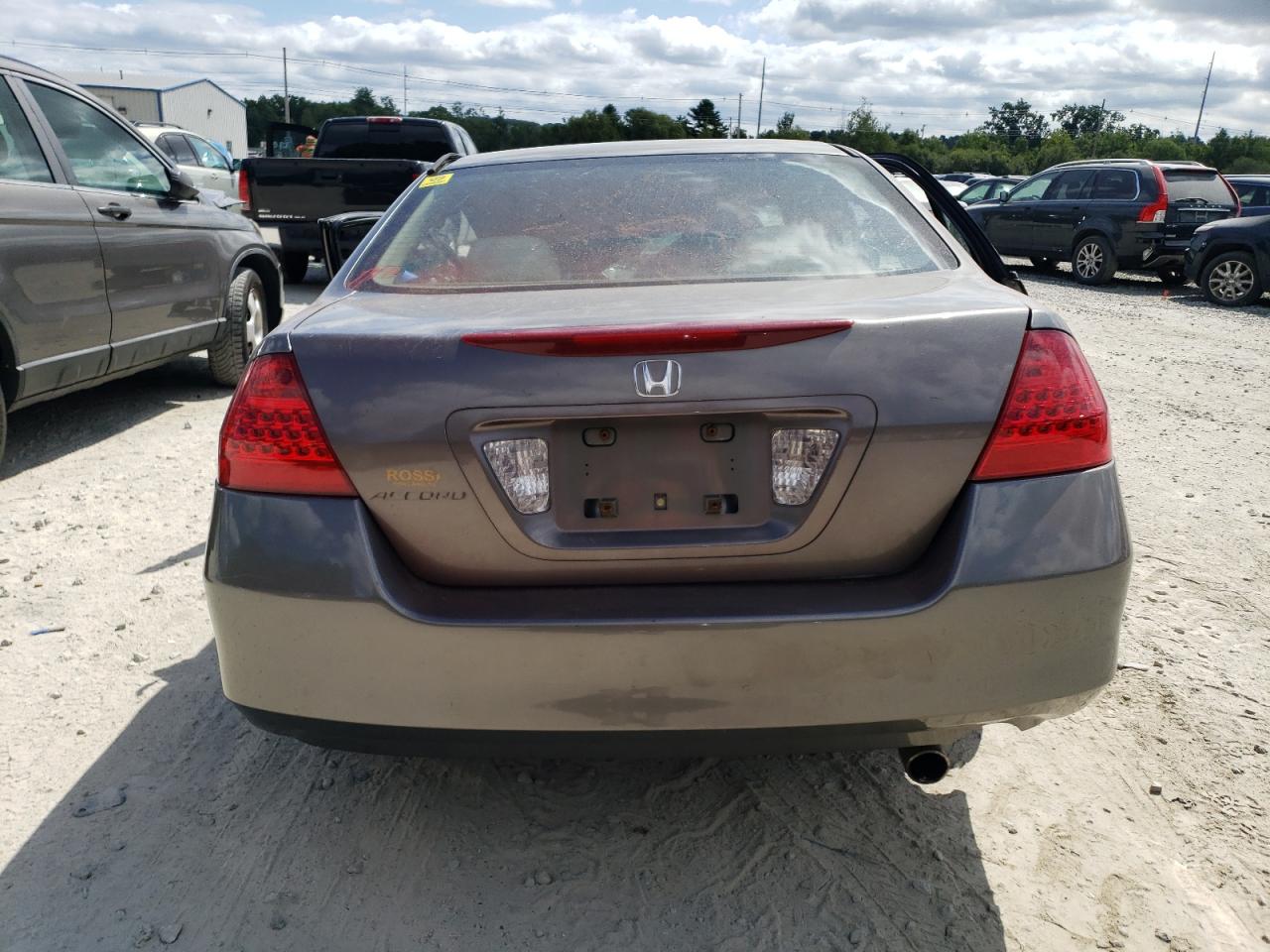 1HGCM56716A061025 2006 Honda Accord Ex