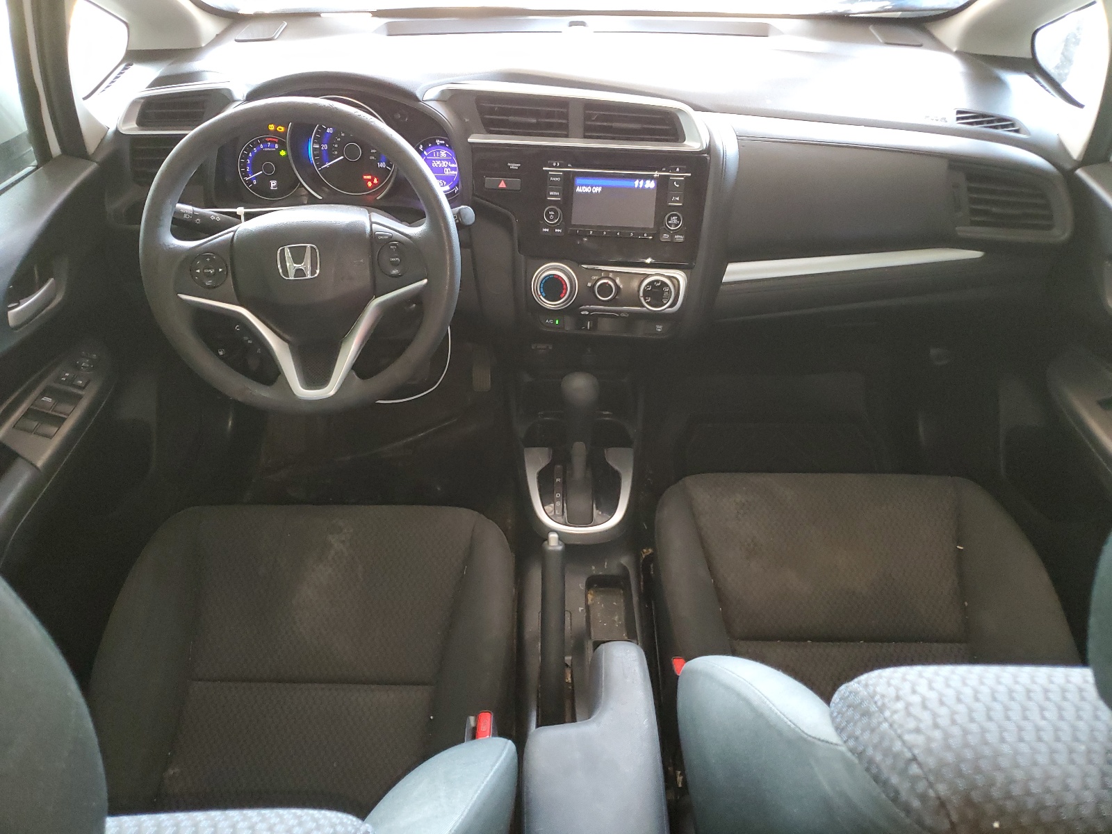 3HGGK5H41JM727614 2018 Honda Fit Lx