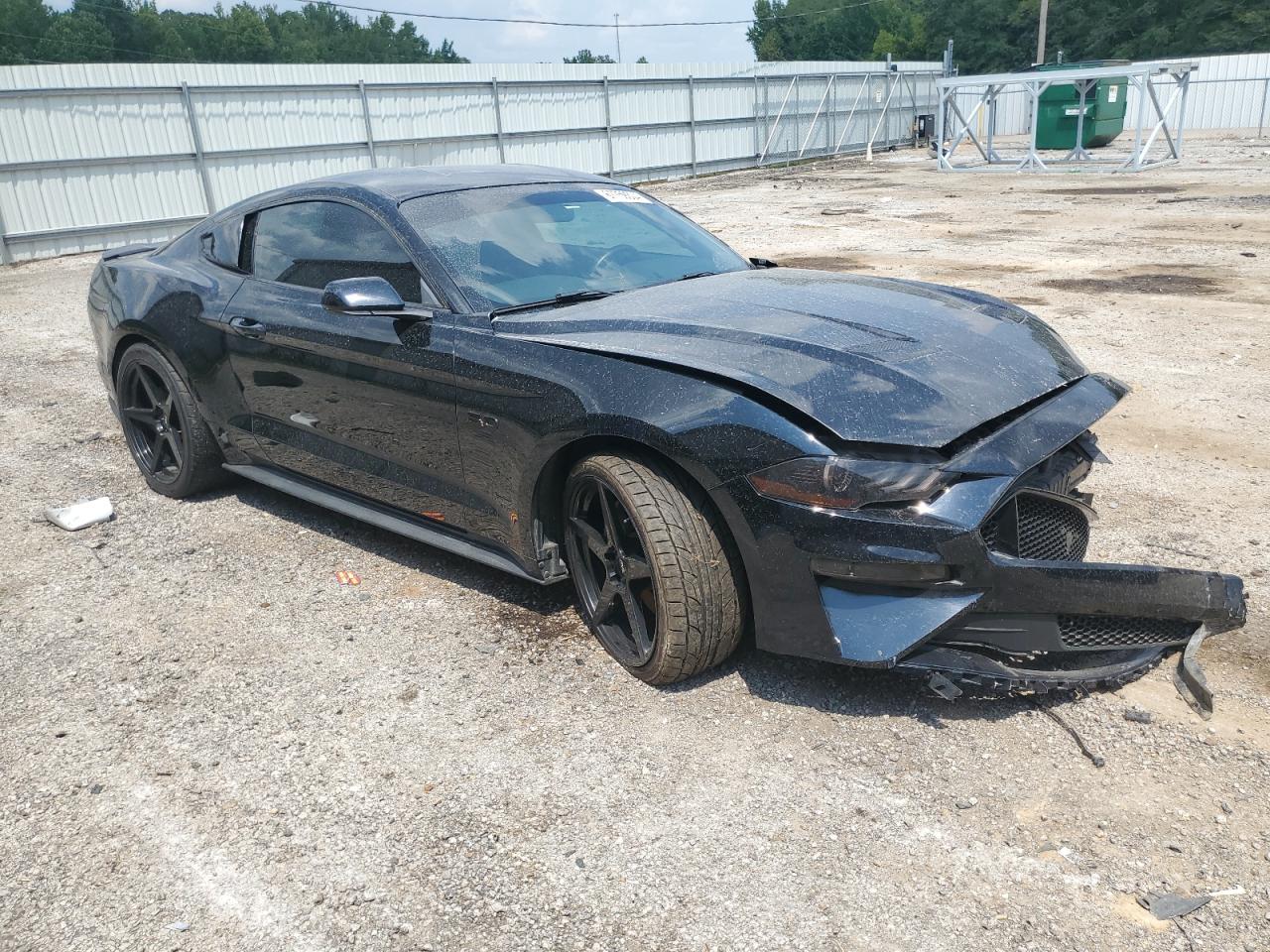 VIN 1FA6P8CFXJ5178464 2018 FORD MUSTANG no.4