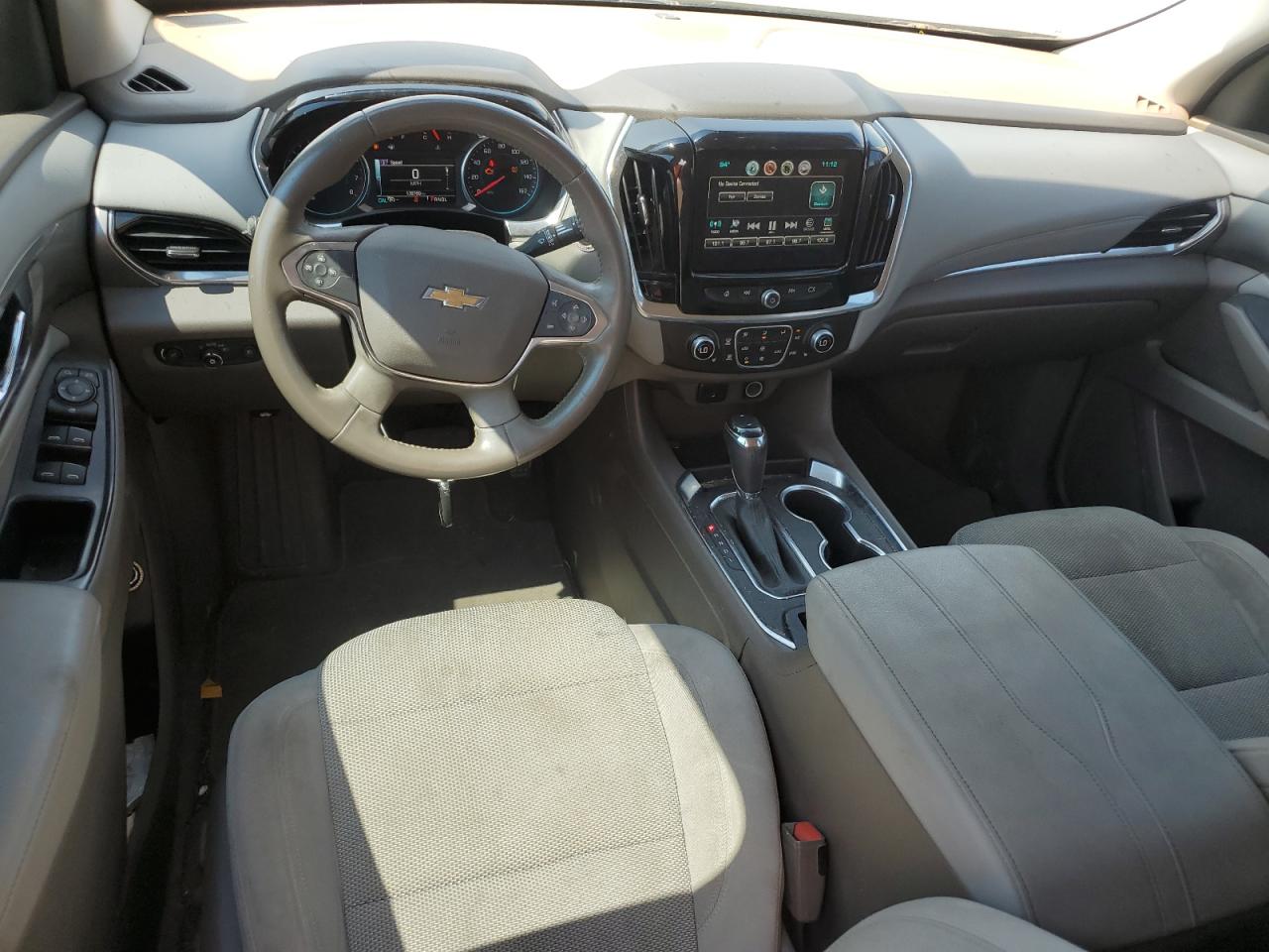 1GNERGKW4JJ104483 2018 Chevrolet Traverse Lt