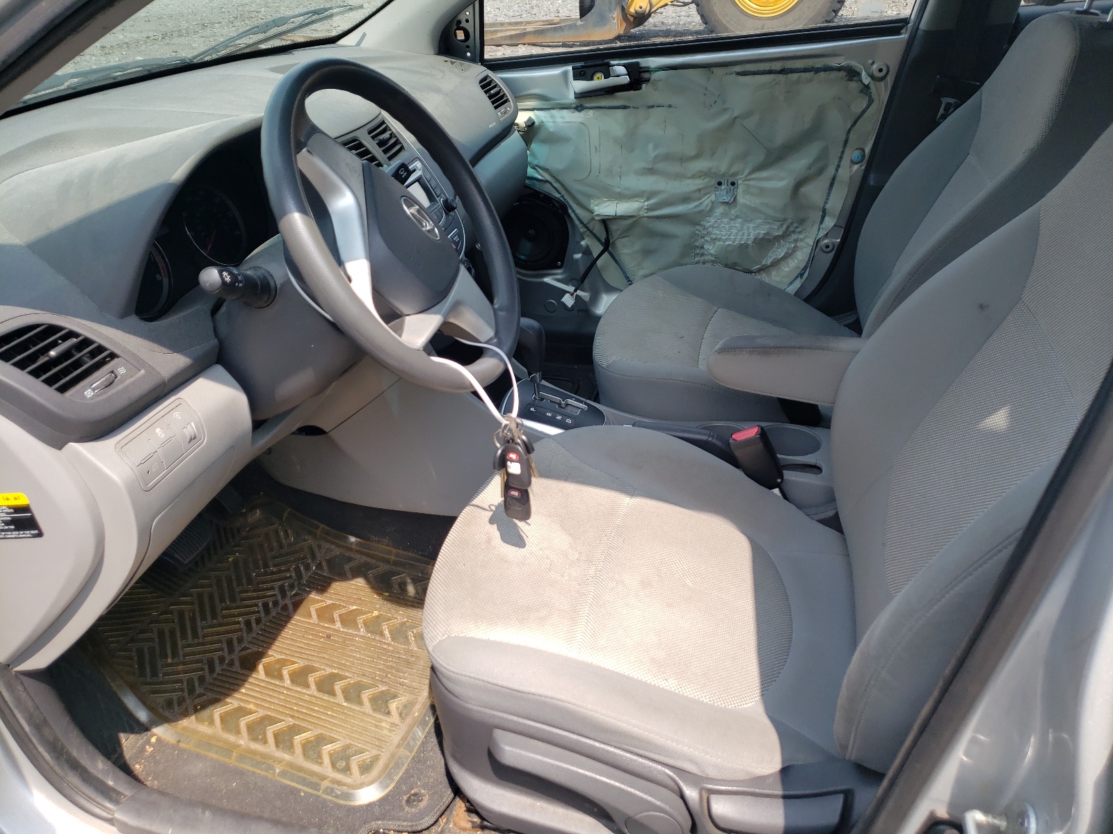 KMHCT4AE8DU281691 2013 Hyundai Accent Gls