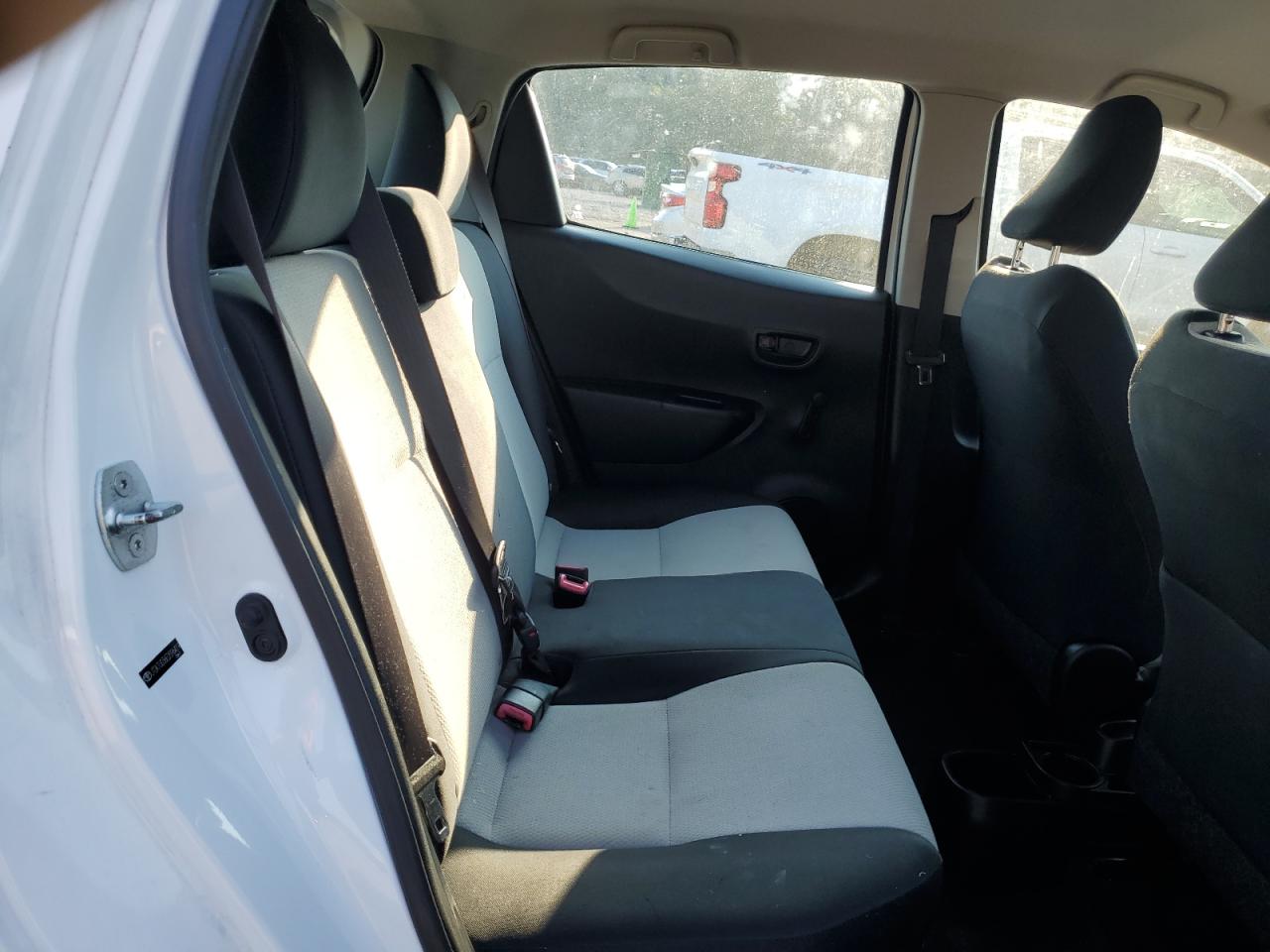 2014 Toyota Yaris VIN: JTDKTUD36ED596419 Lot: 67877634