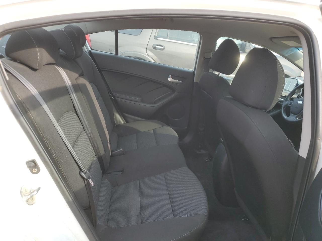 2018 Kia Forte Lx VIN: 3KPFK4A72JE237654 Lot: 66200794