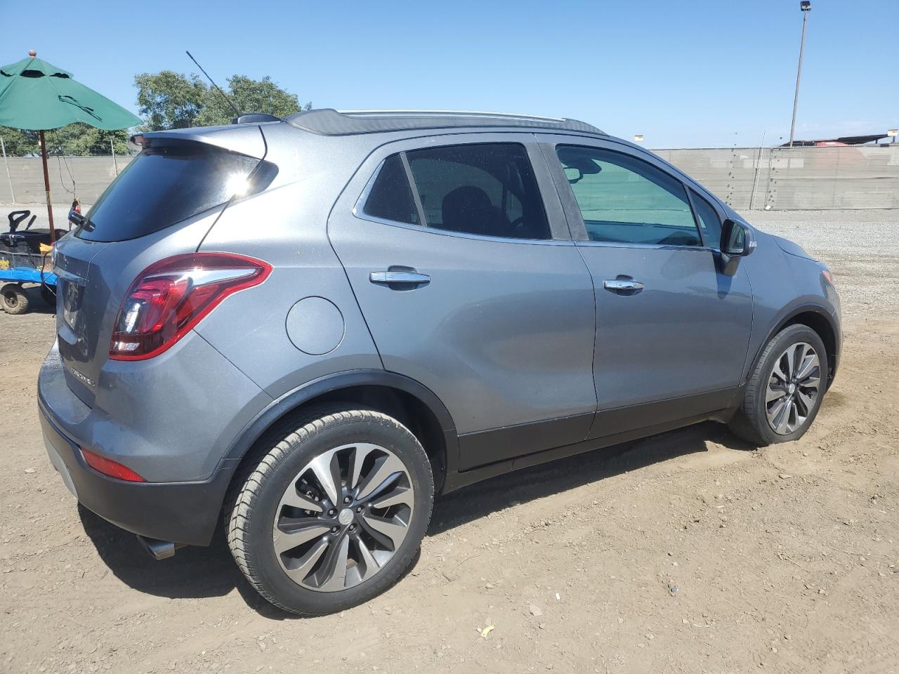 2019 Buick Encore Essence VIN: KL4CJCSM1KB806717 Lot: 68901814