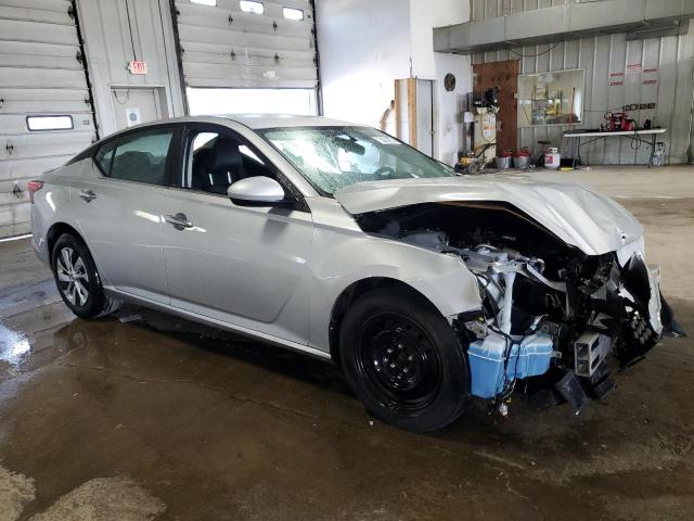 1N4BL4BV8LC243340 Nissan Altima S 4