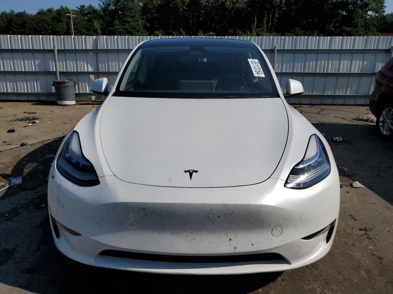 7SAYGDEE7PA094688 Tesla Model Y  5