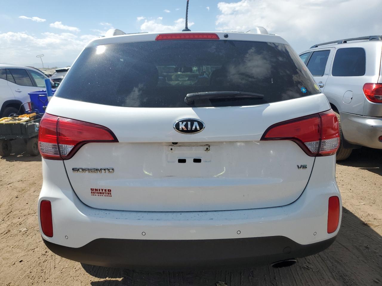 5XYKTDA77FG600536 2015 Kia Sorento Lx