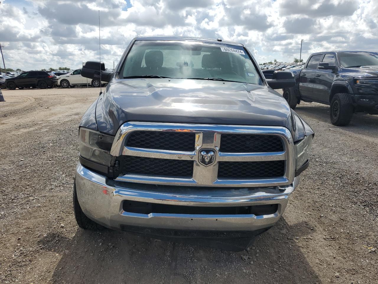 2014 RAM 2500 - Image 5