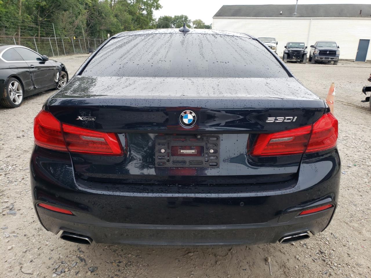 WBAJA7C3XHG905880 2017 BMW 530 Xi