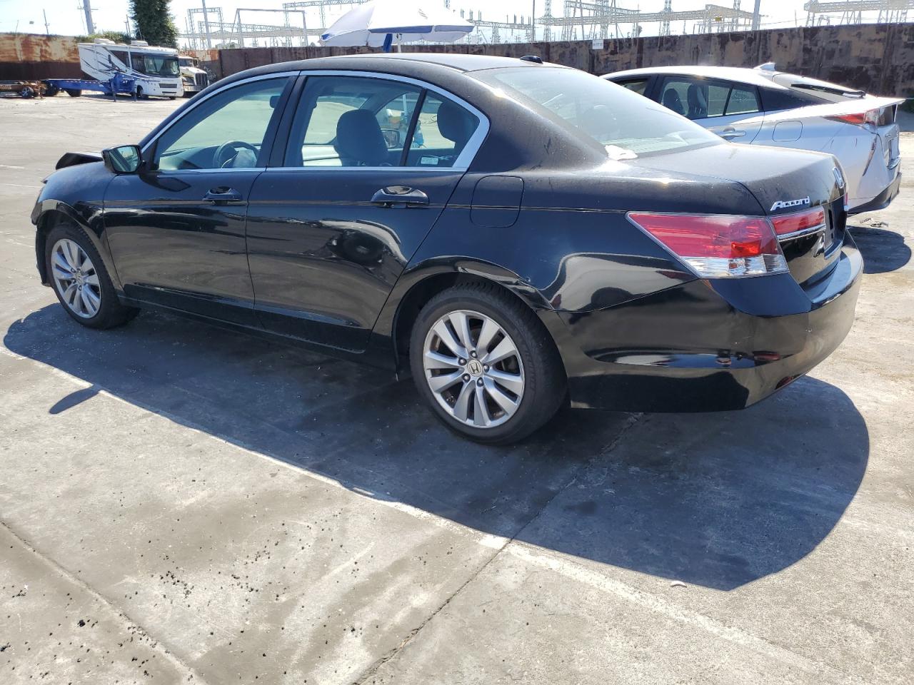 2011 Honda Accord Exl VIN: 1HGCP2F85BA069962 Lot: 66579694