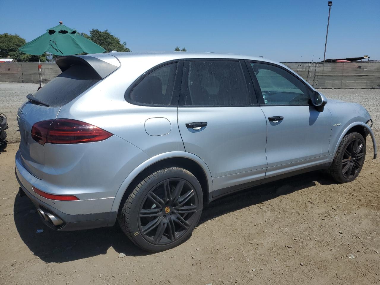 WP1AE2A28JLA72452 Porsche Cayenne 2018. Фото: 2