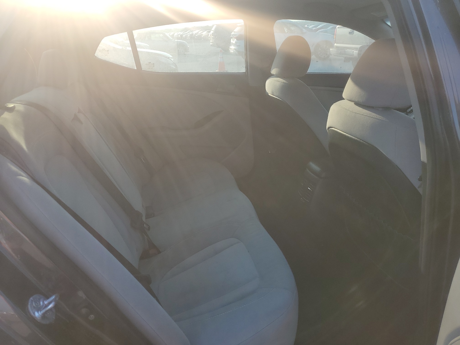 KNAGM4A70B5100687 2011 Kia Optima Lx