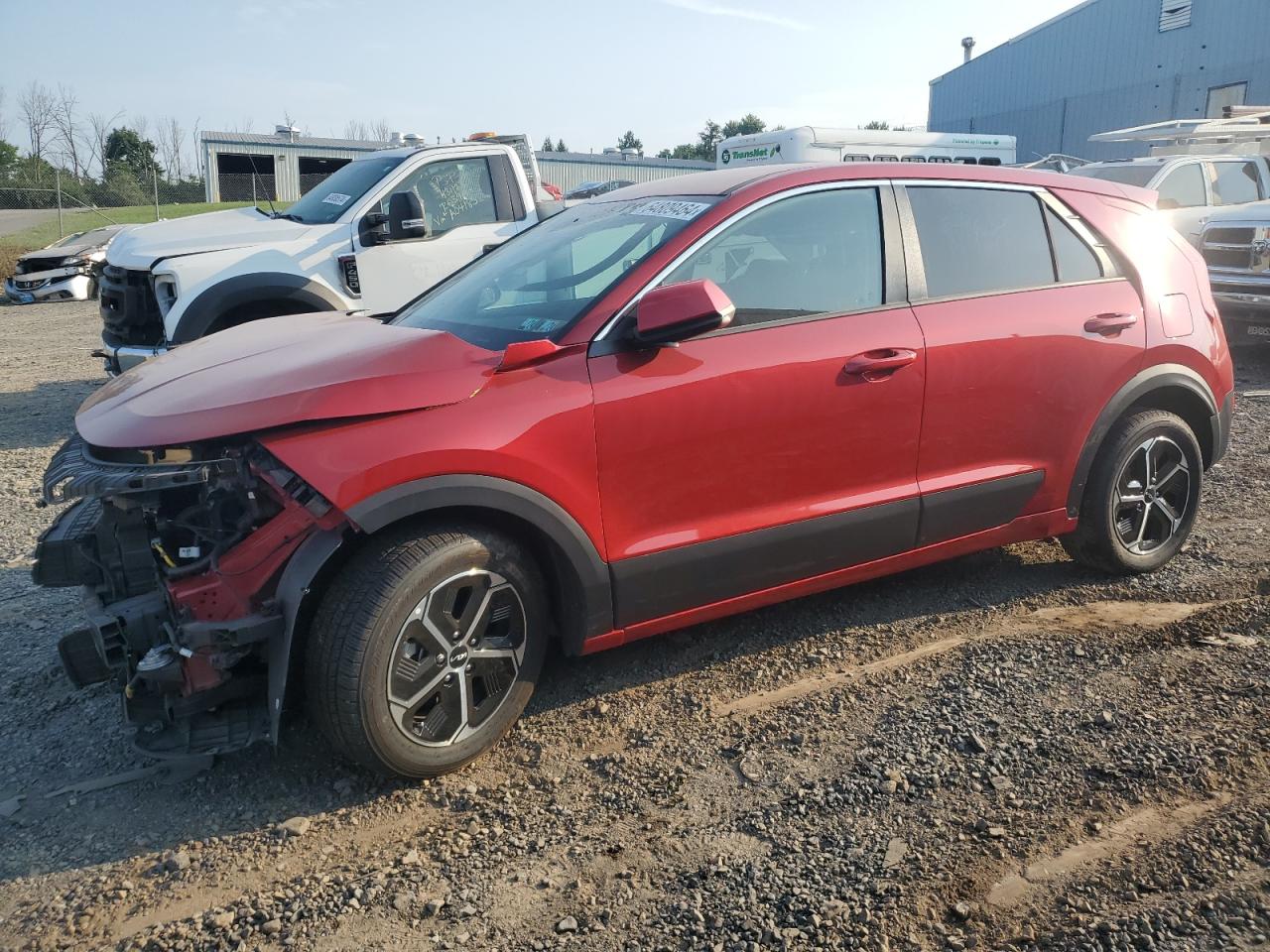 KNDCP3LEXP5090076 Kia Niro LX