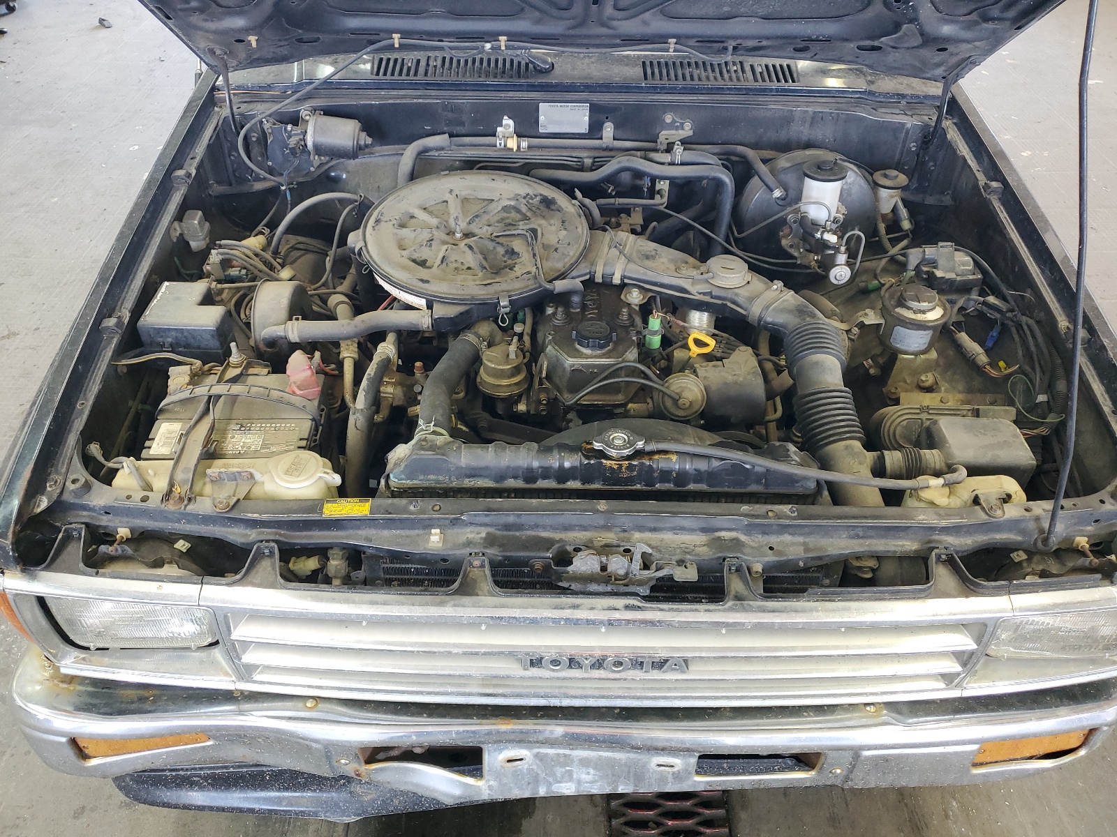 JT4RN70D6J0057972 1988 Toyota Pickup Xtracab Rn70 Dlx