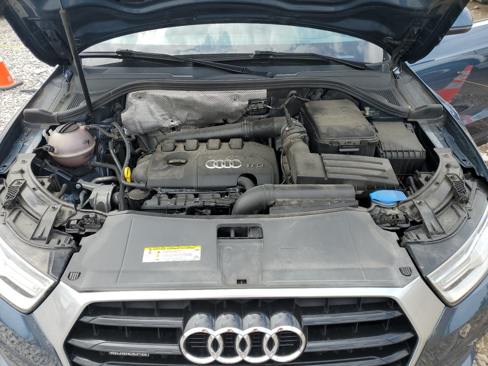 WA1JCCFS1HR009488 2017 Audi Q3 Premium Plus