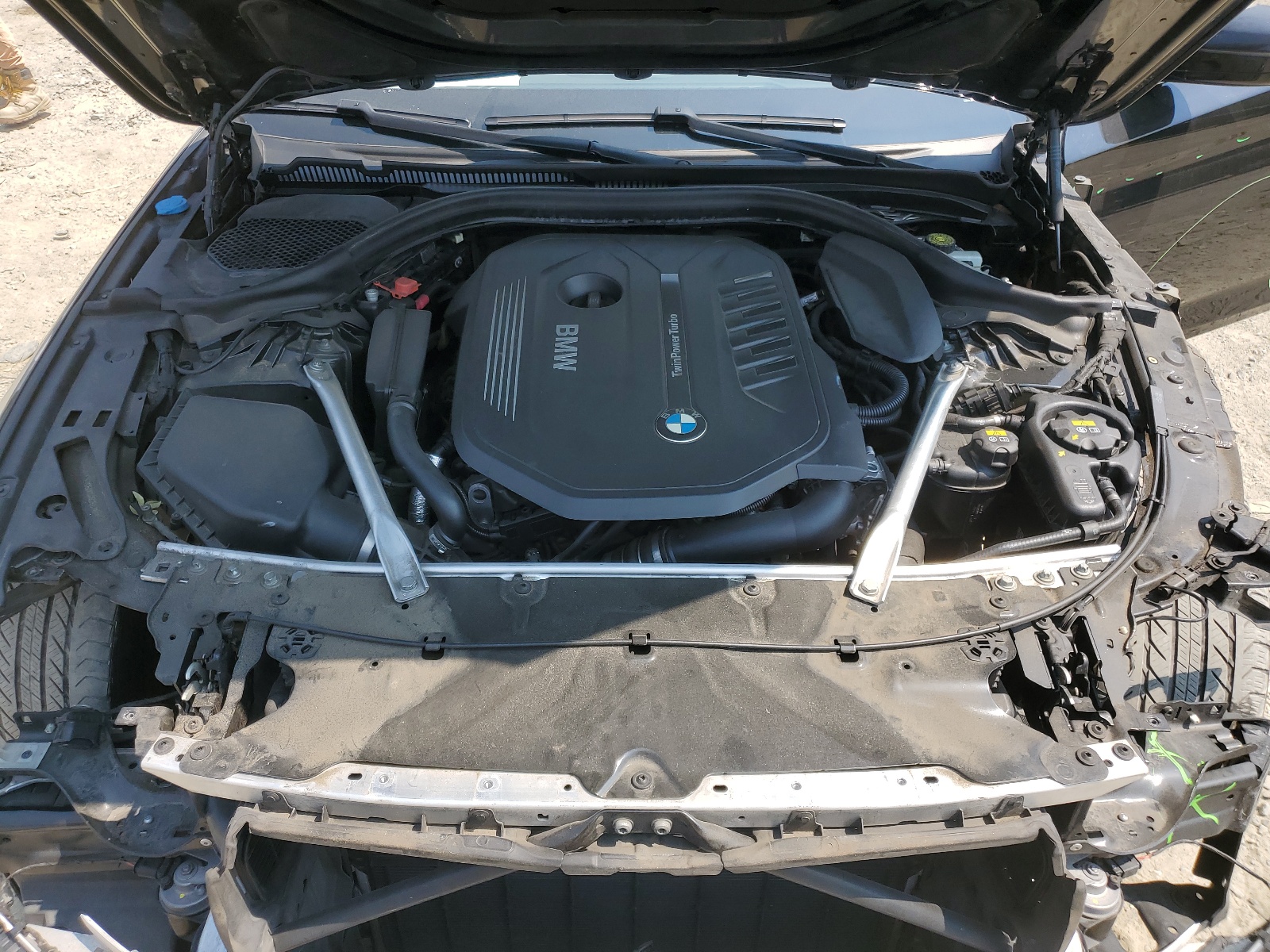 WBAJE7C58KG892561 2019 BMW 540 Xi