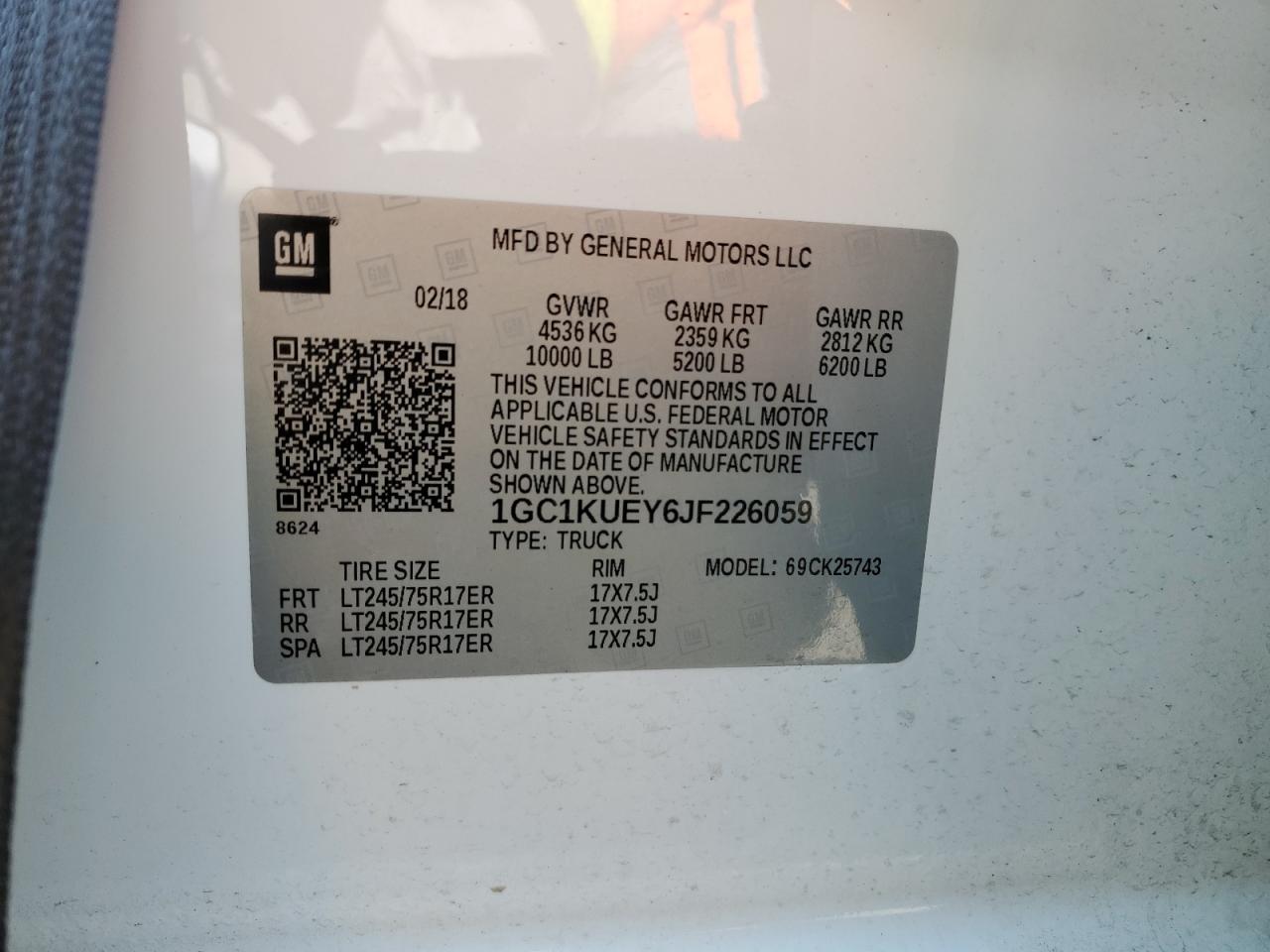 VIN 1GC1KUEY6JF226059 2018 CHEVROLET ALL Models no.13