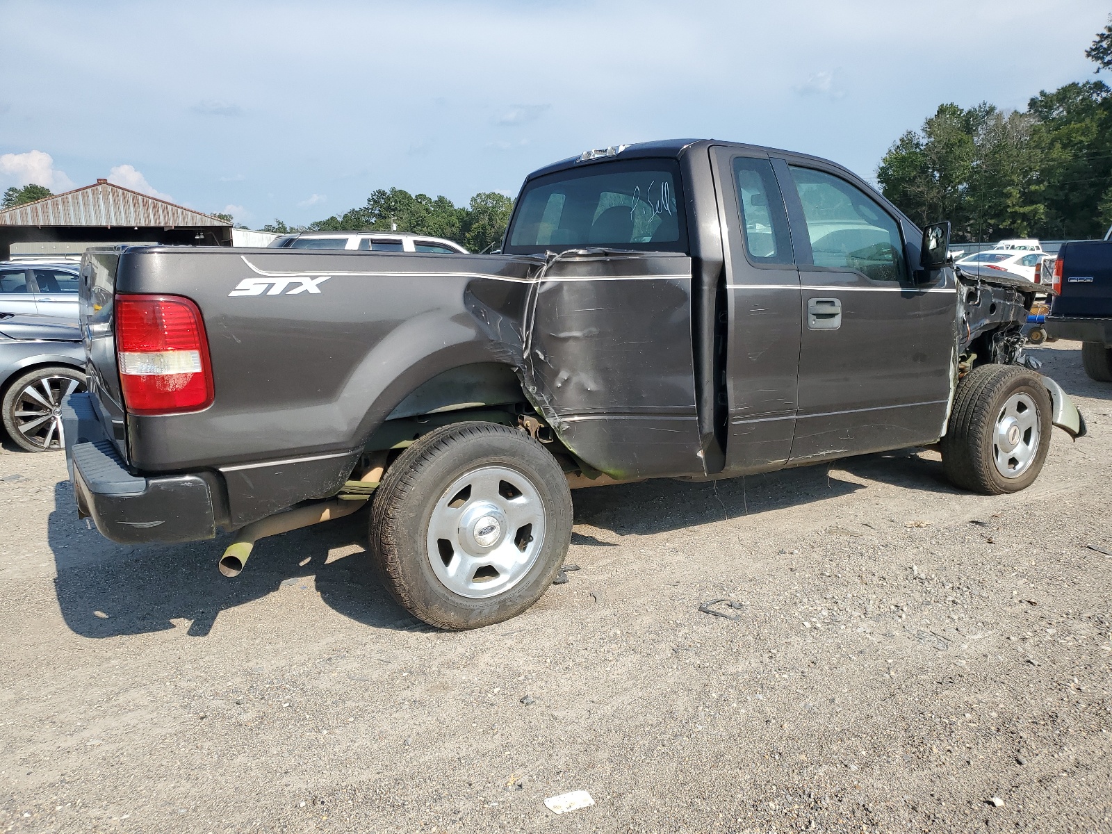 1FTRF12W05KC00918 2005 Ford F150 1FTRF12W05KC00918 2005 Ford F150