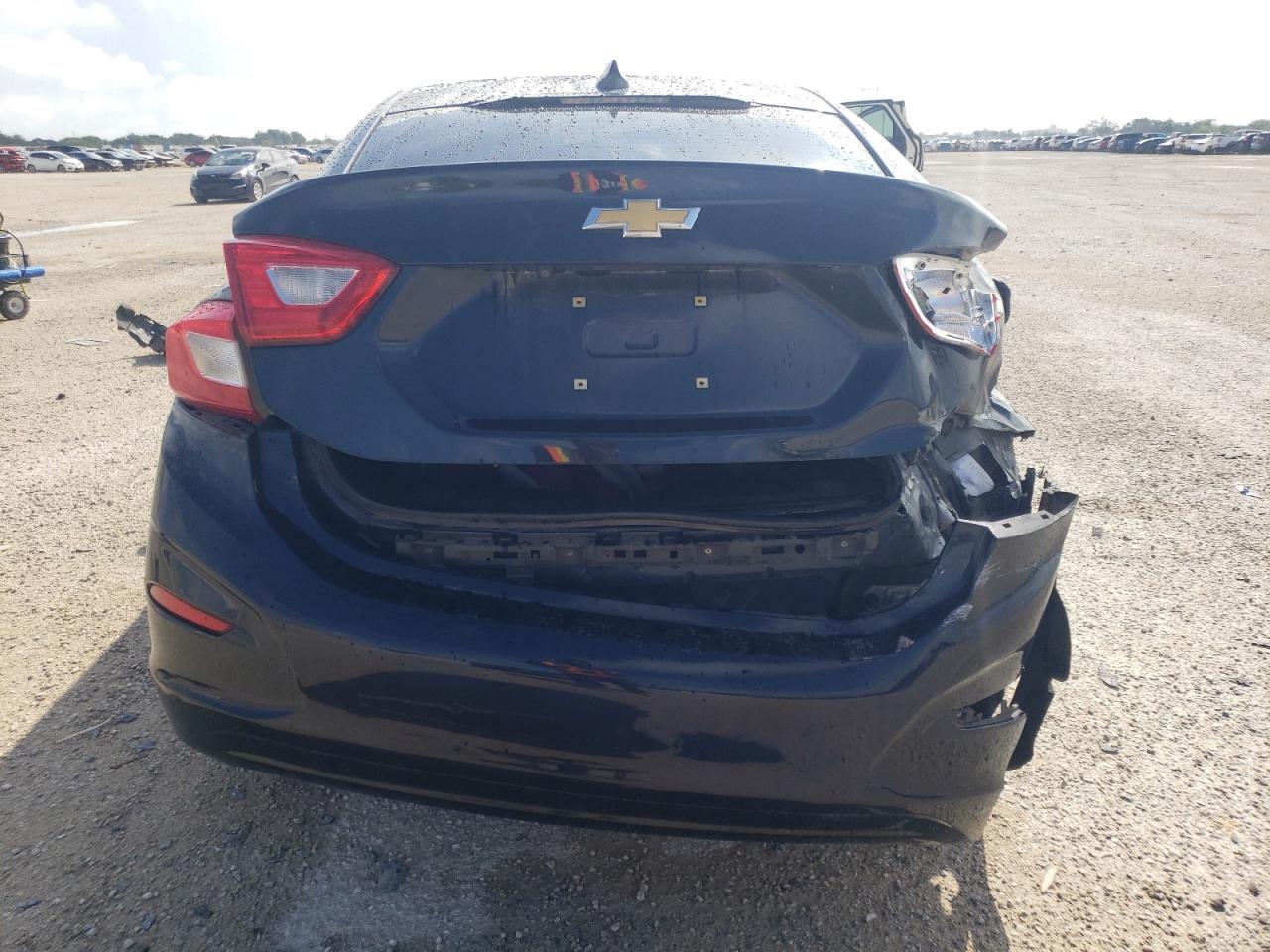 1G1BE5SM2G7269568 2016 Chevrolet Cruze Lt