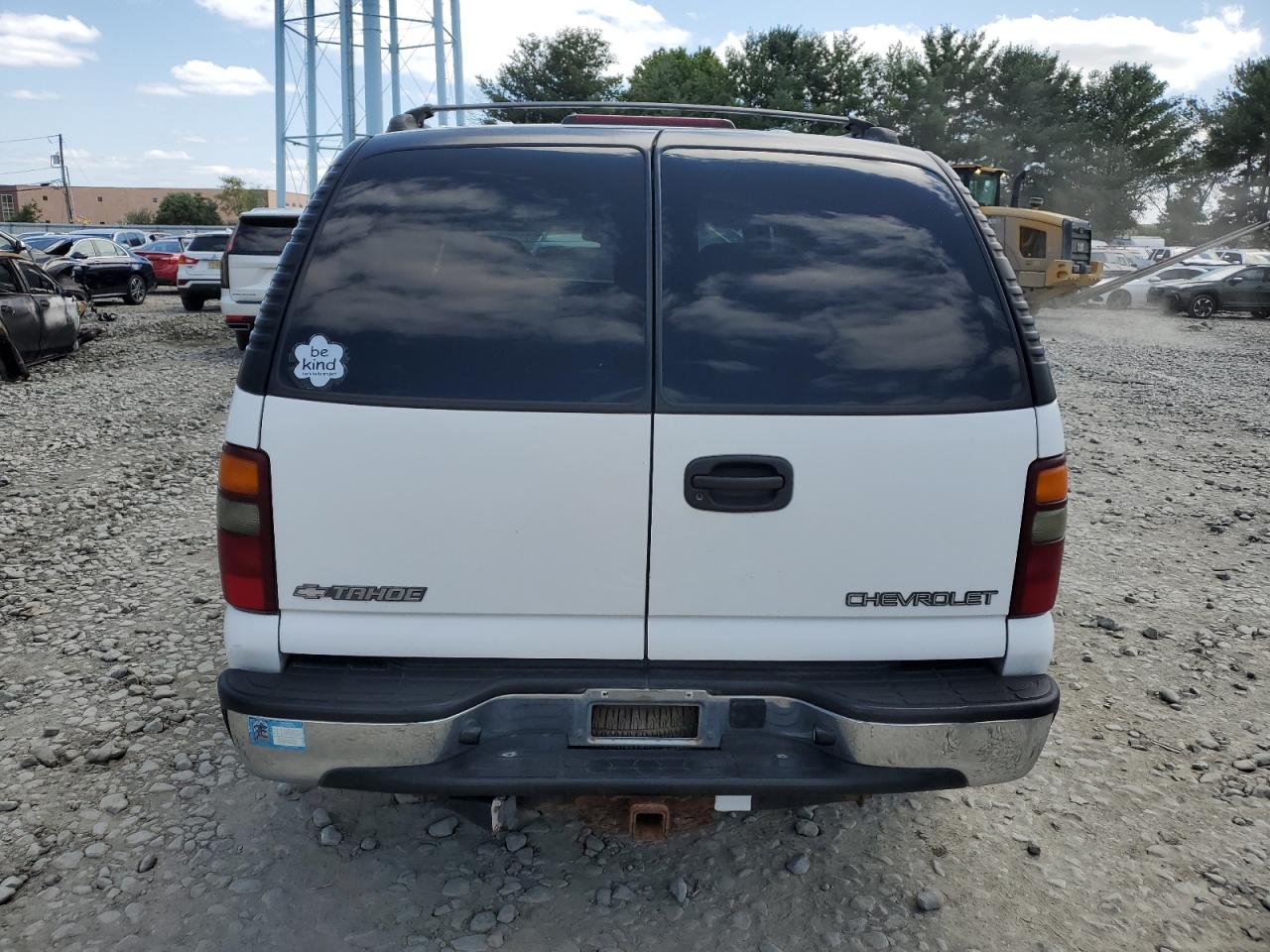 2002 Chevrolet Tahoe C1500 VIN: 1GNEC13ZX2R172815 Lot: 67888624