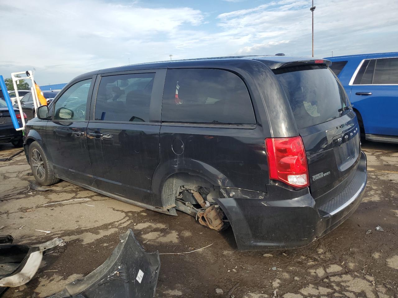 VIN 2C4RDGEGXKR571496 2019 DODGE CARAVAN no.2