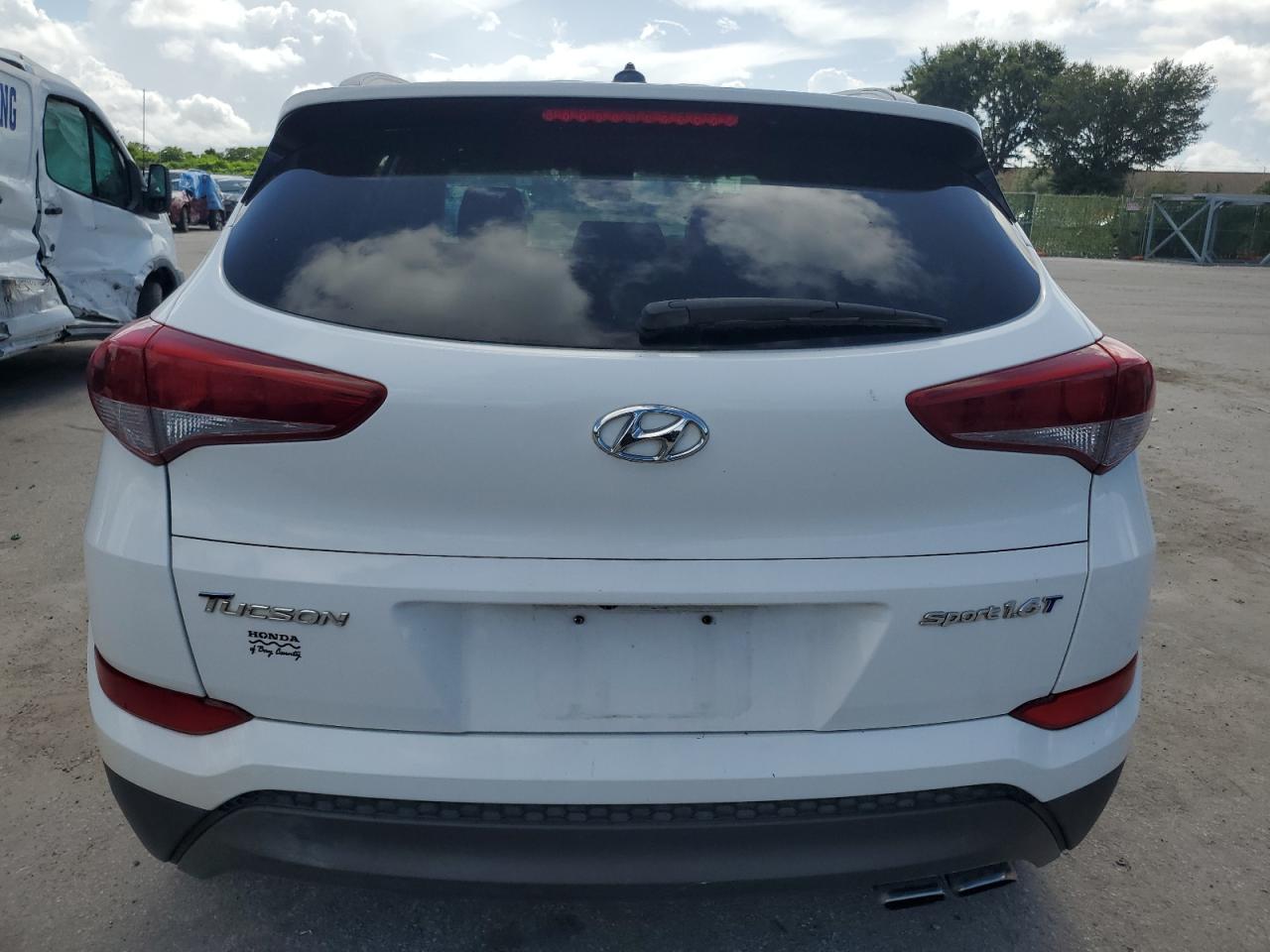2016 Hyundai Tucson Limited VIN: KM8J33A28GU063861 Lot: 66028034
