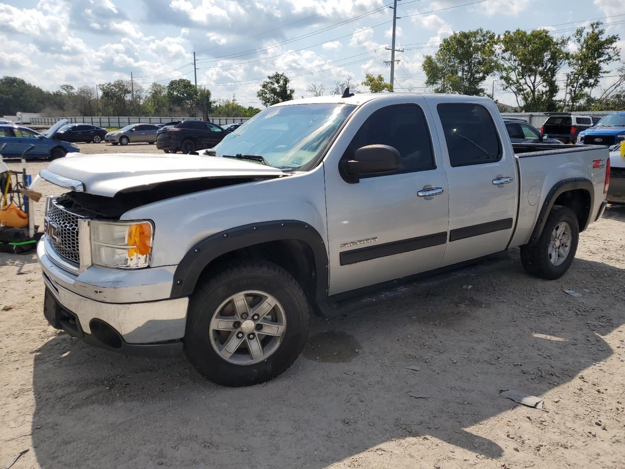 Tifton, GA에서 판매 중인 2011 Gmc Sierra K1500 Sle - Front End