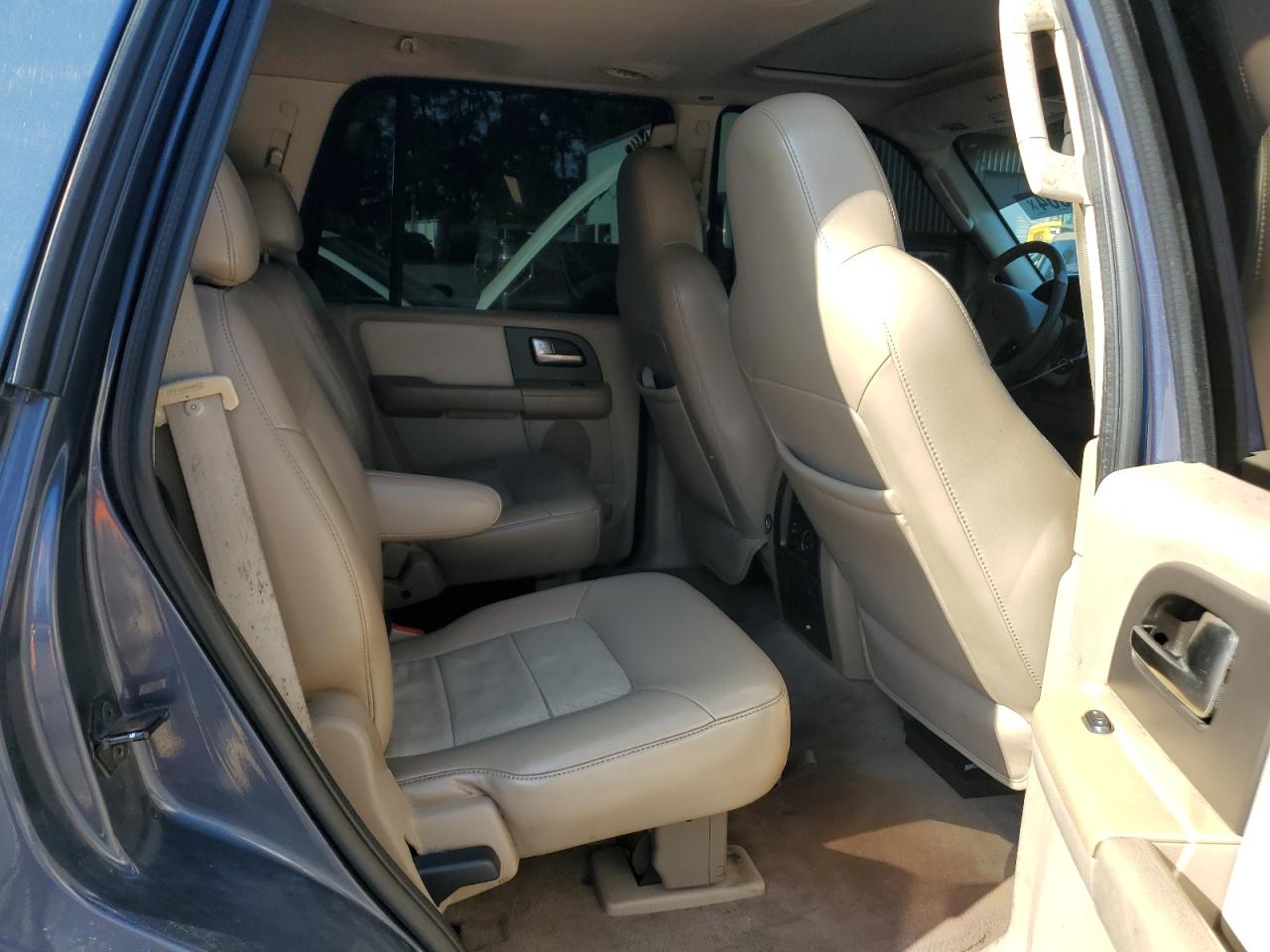 2004 Ford Expedition Eddie Bauer VIN: 1FMFU18L74LB26276 Lot: 66361064