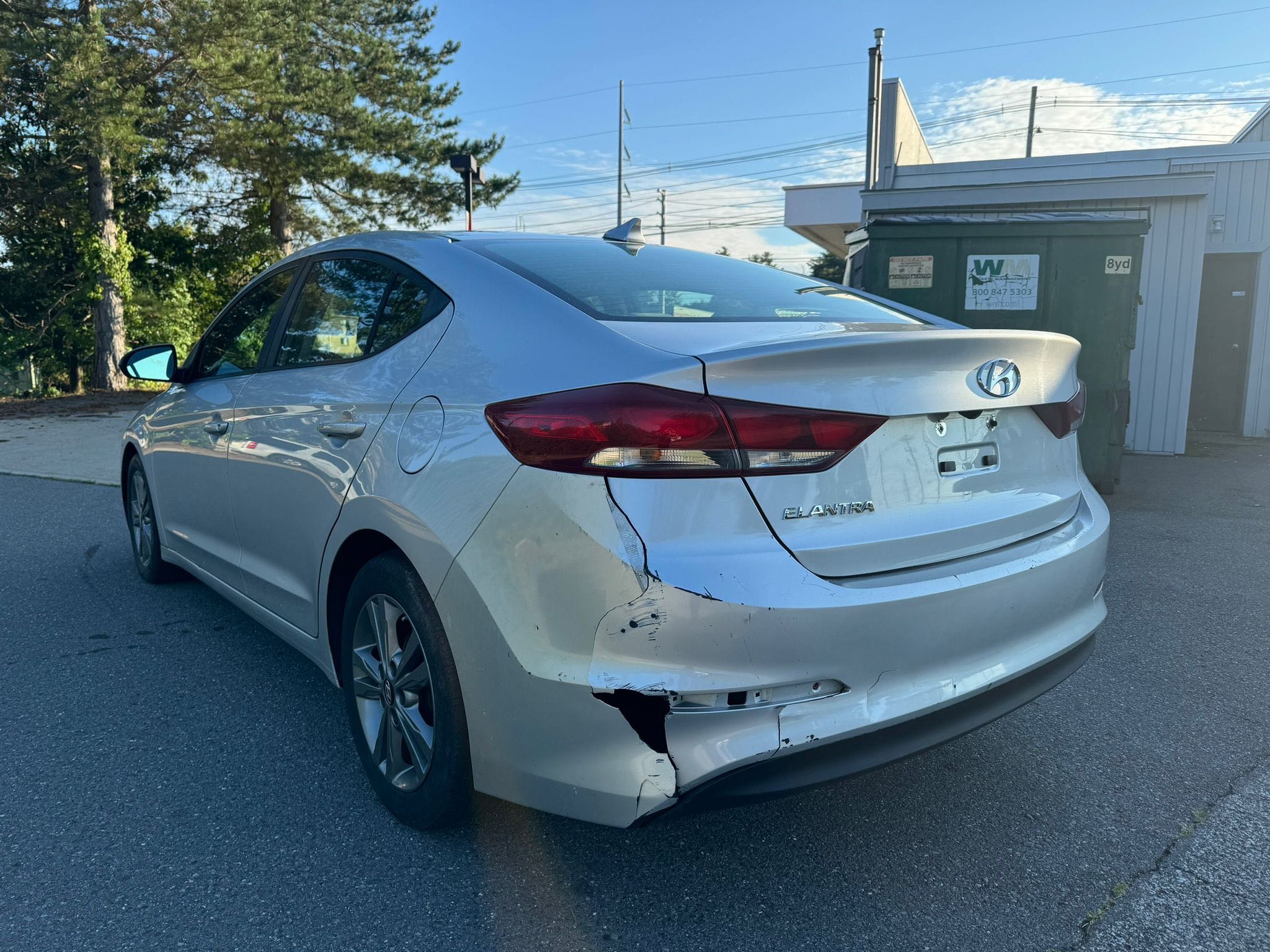 2018 Hyundai Elantra Sel vin: 5NPD84LFXJH301008