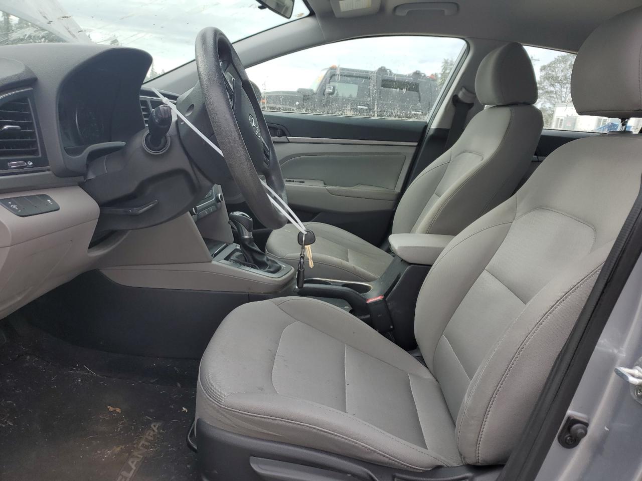 2017 Hyundai Elantra Se VIN: 5NPD84LF5HH187915 Lot: 67905564