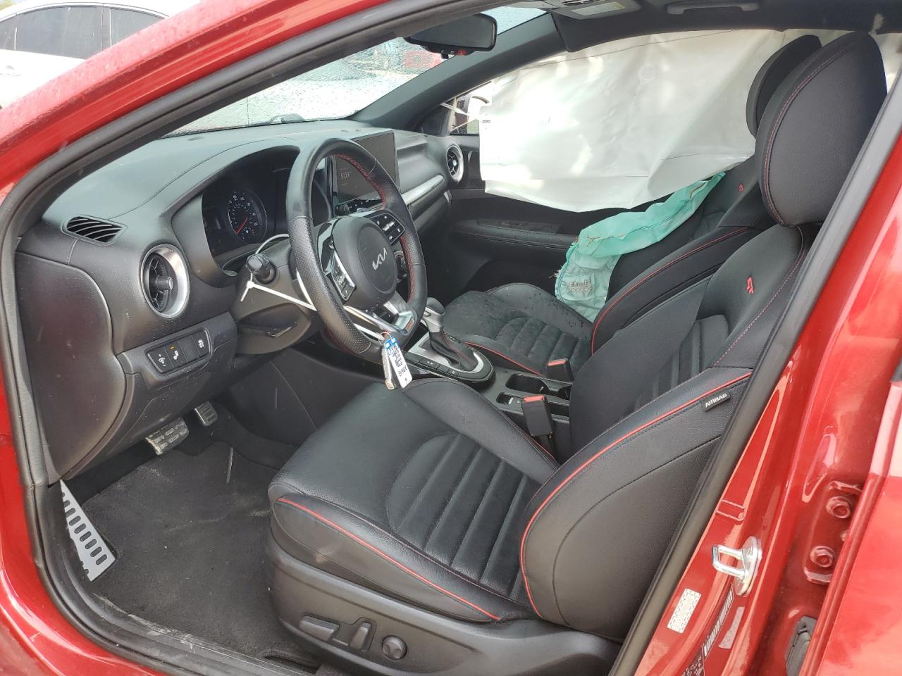 2023 Kia Forte - Image 7