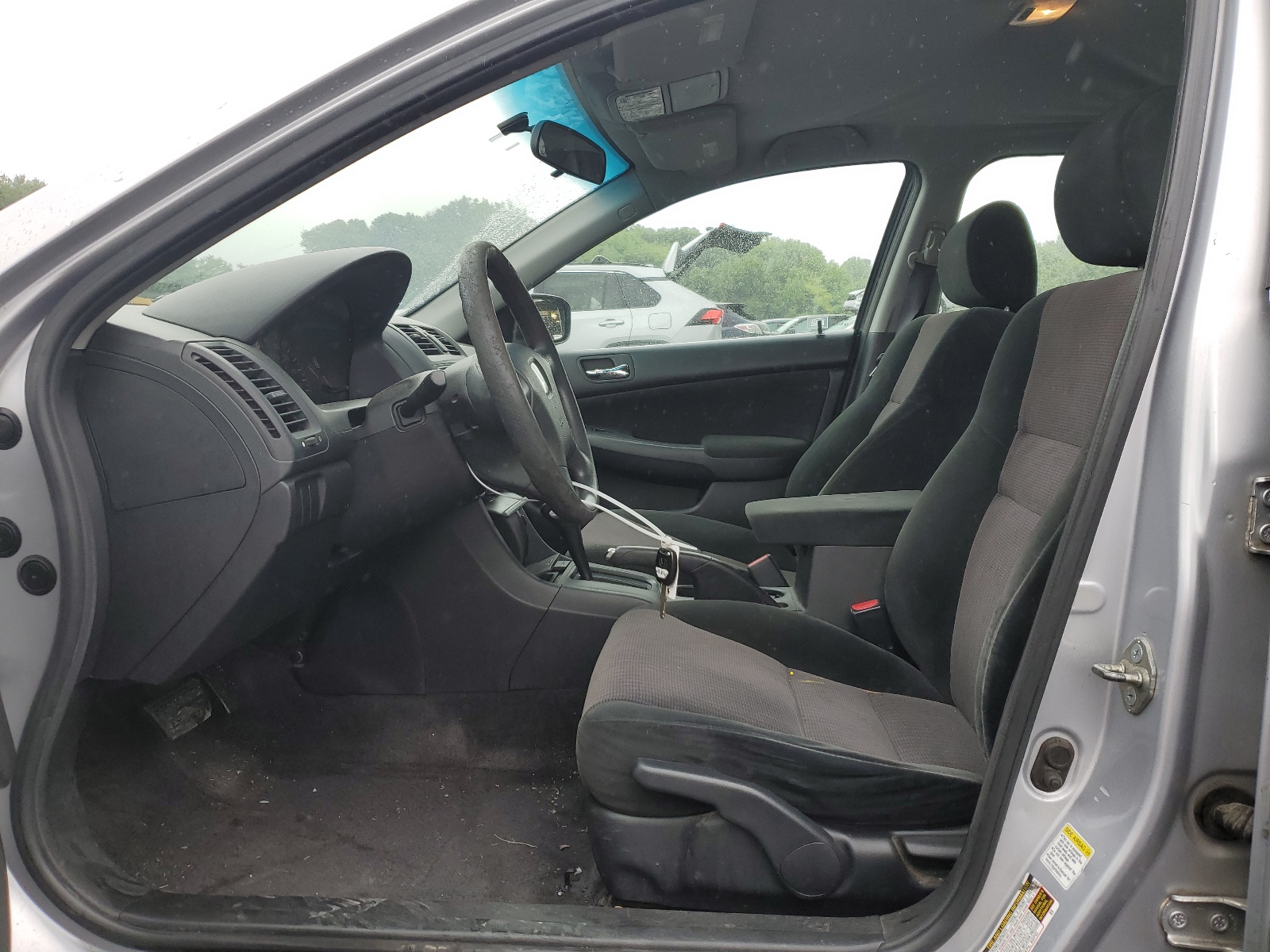 1HGCM56415L002162 2005 Honda Accord Lx