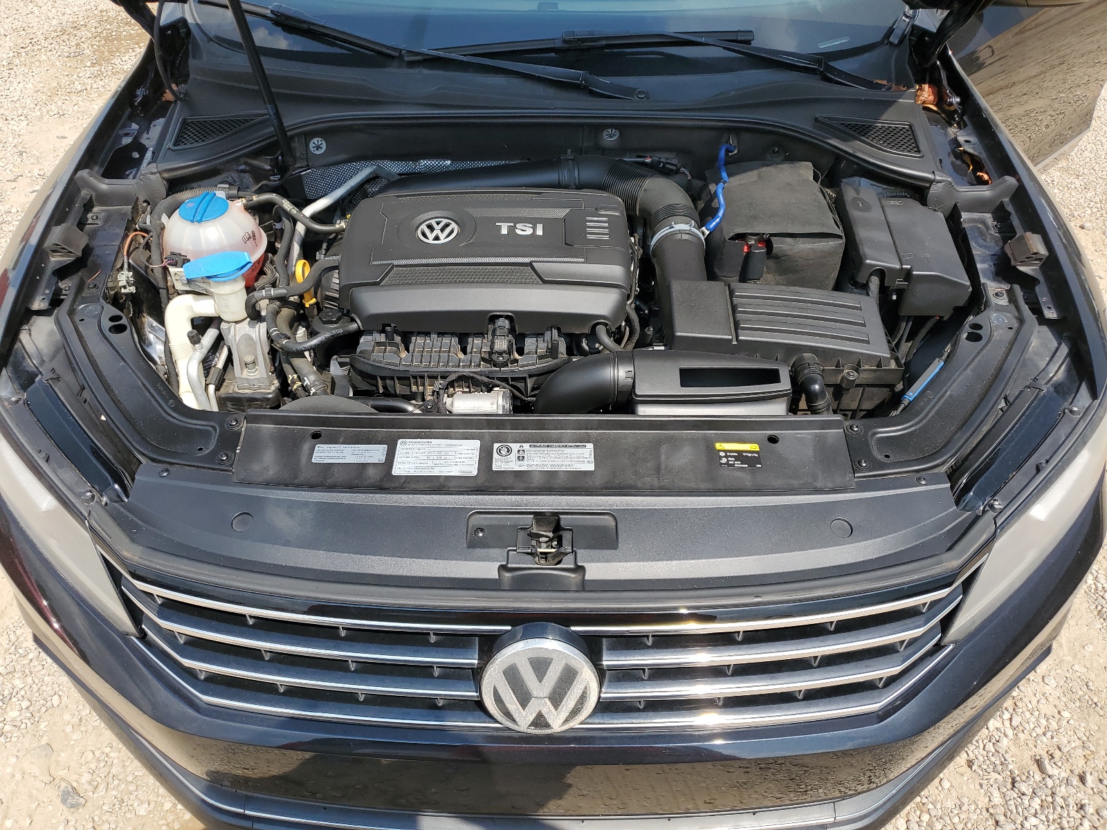 1VWAT7A31HC077724 2017 Volkswagen Passat S