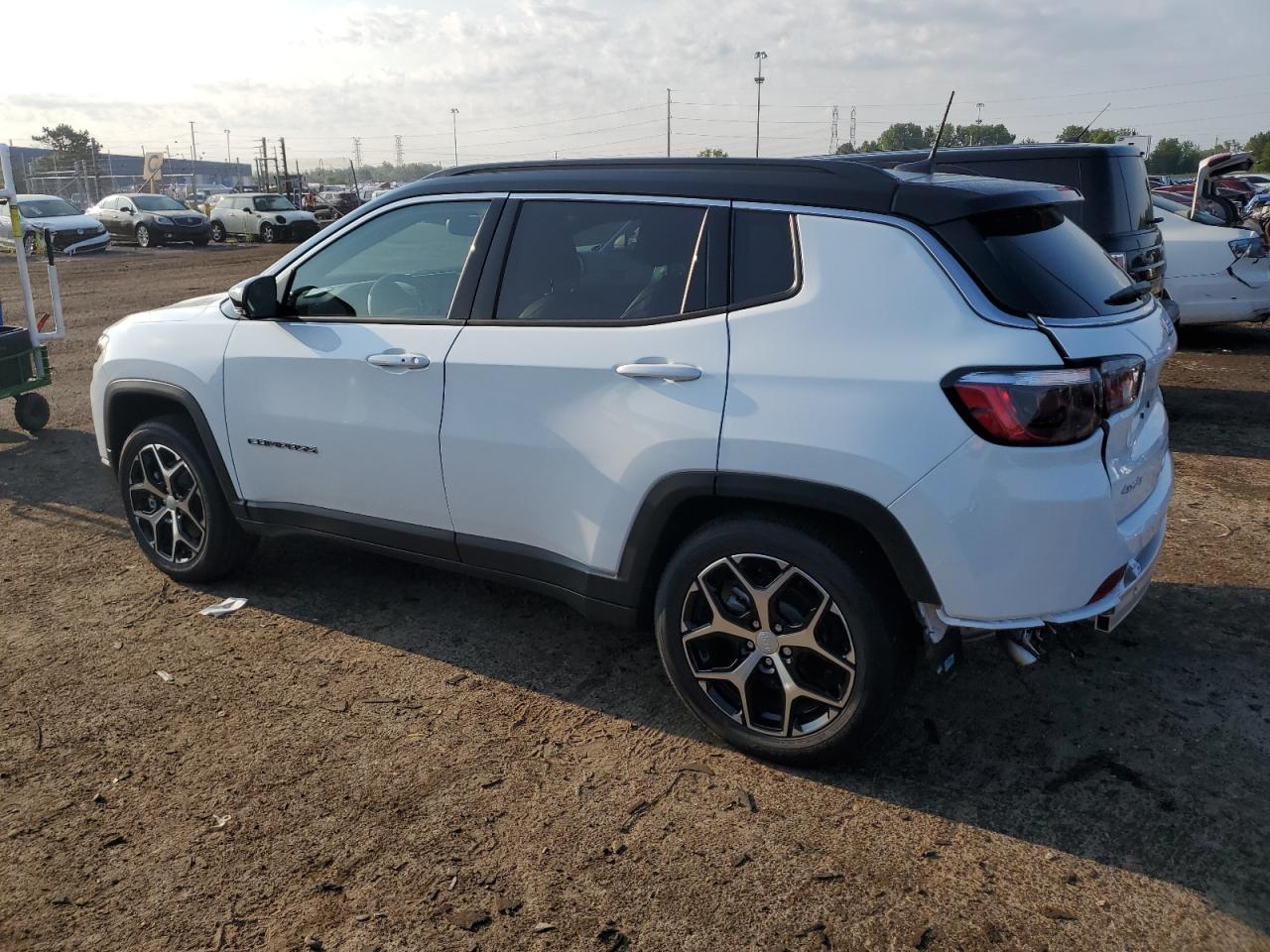 3C4NJDCN2RT151746 2024 JEEP COMPASS - Image 2