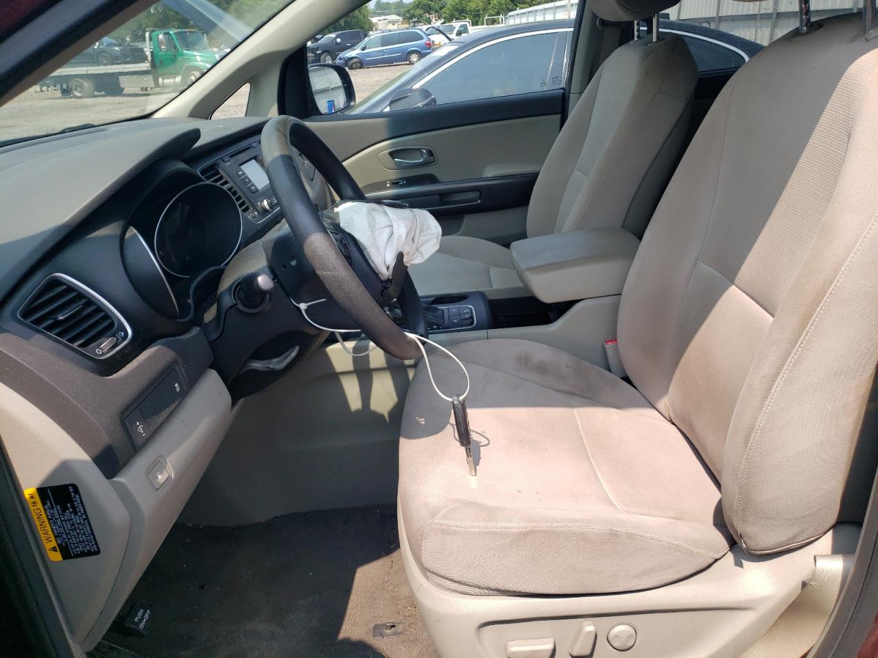 KNDMB5C12F6038347 2015 Kia Sedona Lx