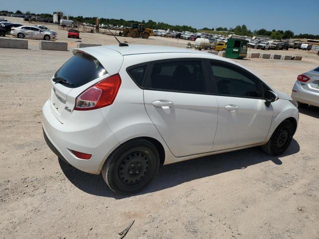  FORD FIESTA 2016 White