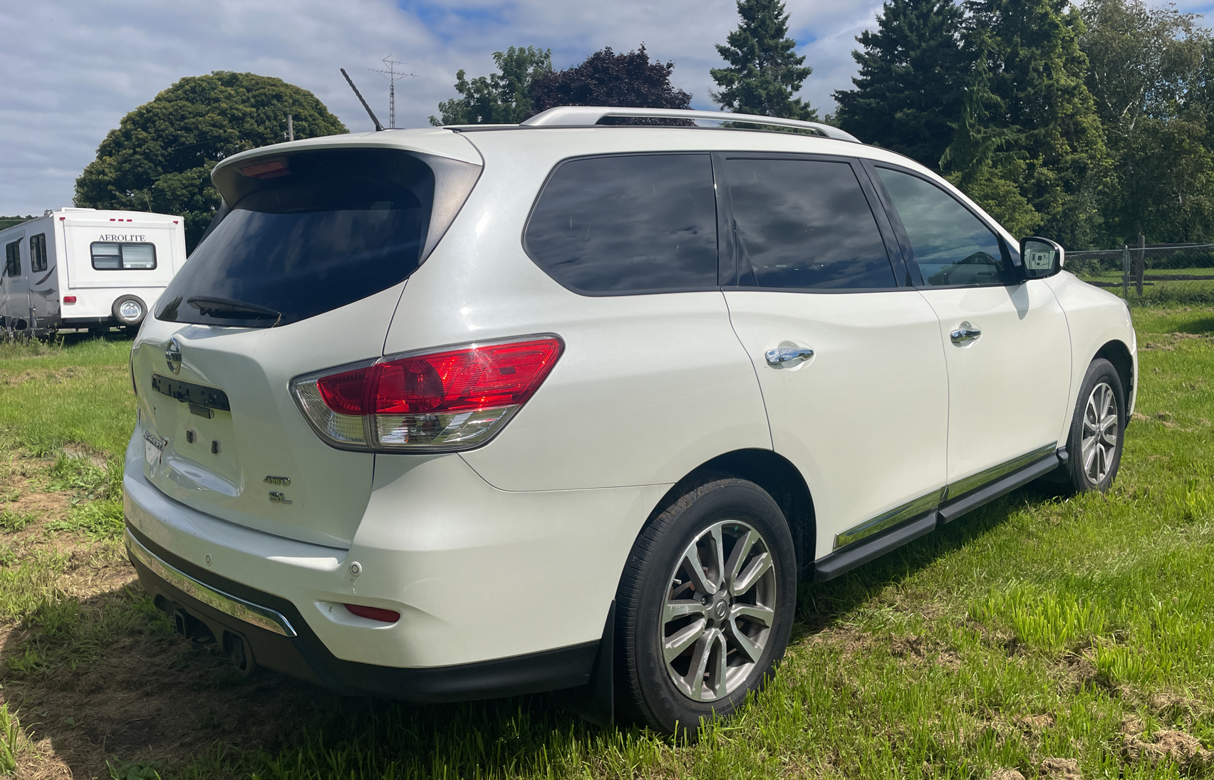 2015 Nissan Pathfinder S vin: 5N1AR2MM4FC647247