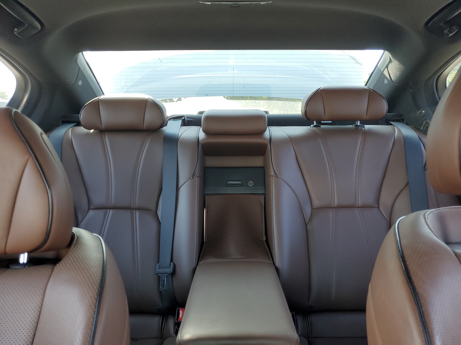 JH4KC1F5XJC000109 2018 Acura Rlx Tech