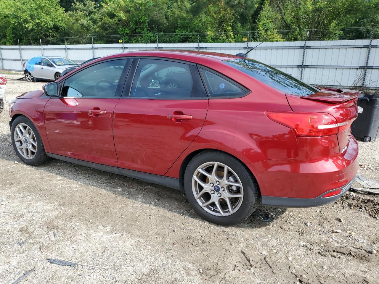 1FADP3F23FL318263 2015 FORD FOCUS - Image 2