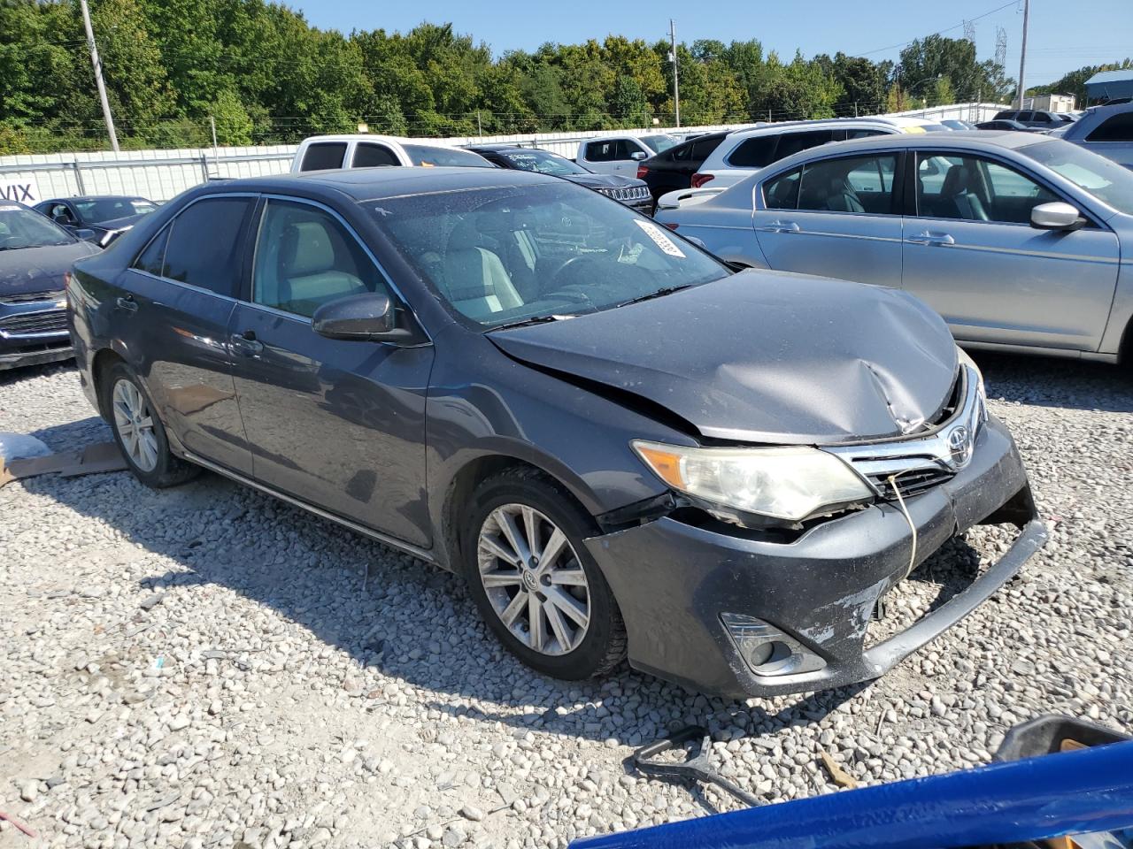 VIN 4T4BF1FK0DR303205 2013 TOYOTA CAMRY no.4