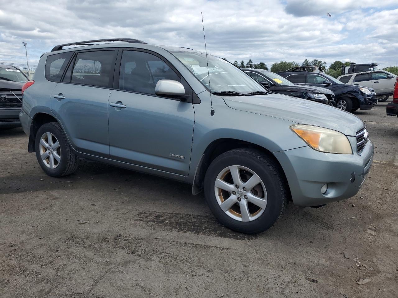 2007 Toyota RAV 4 - Image 4